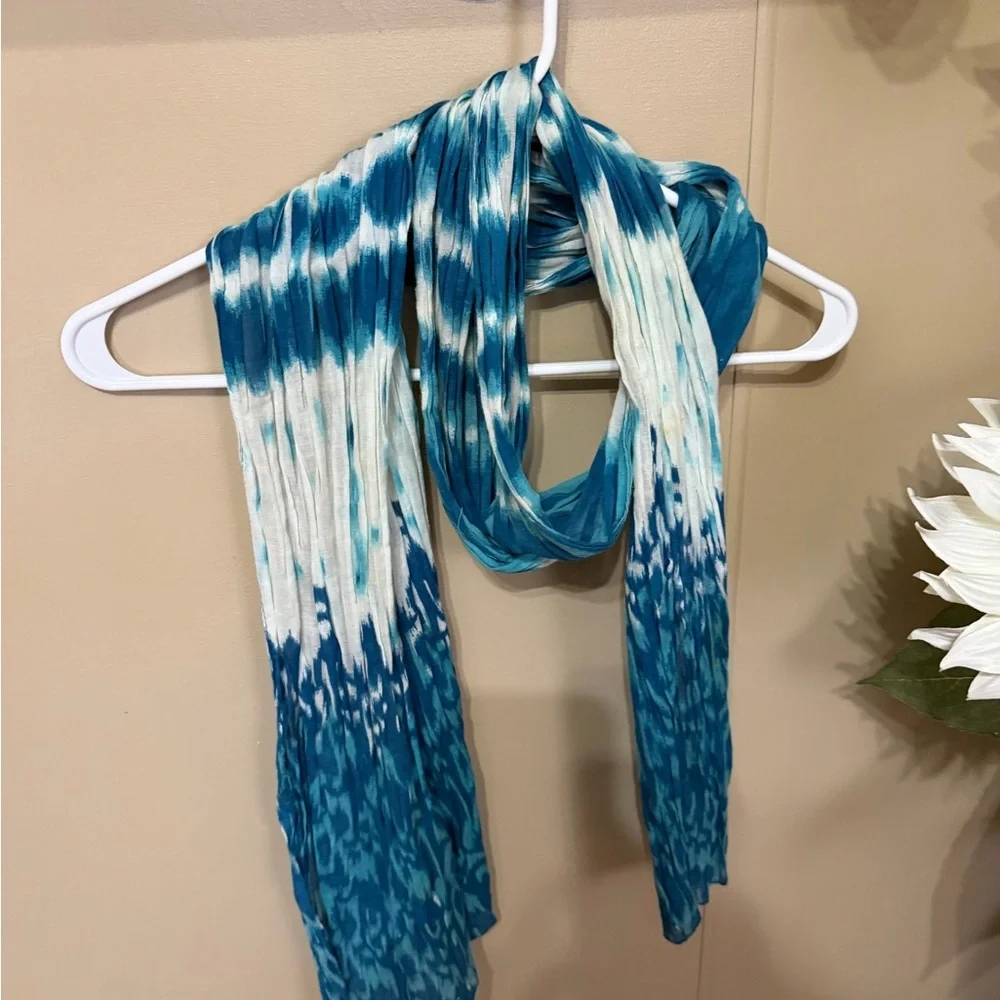 Blue and White Tie-Dye Scarf